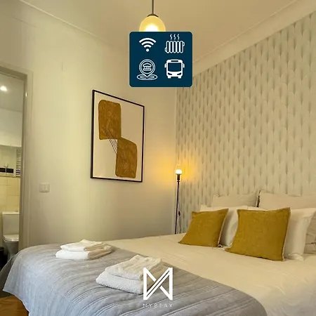 That Place For U - Vintage Homestay Lisbon